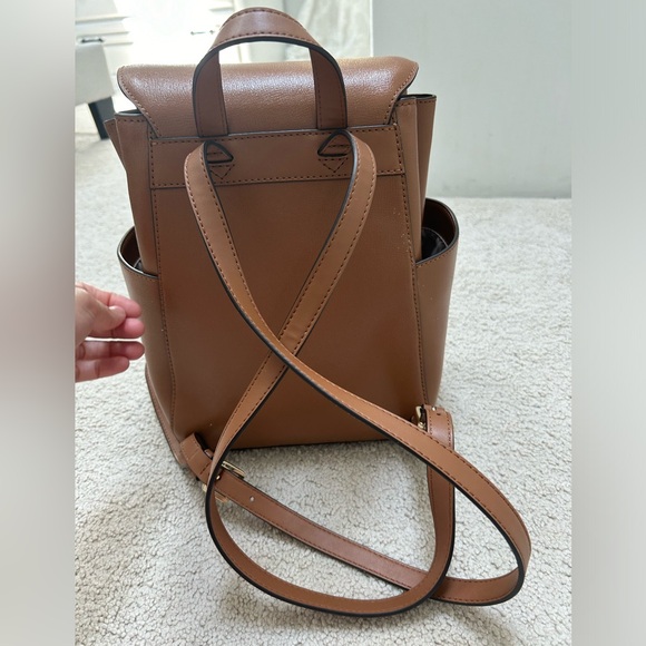 Micheal Kors backpack - Picture 6 of 8